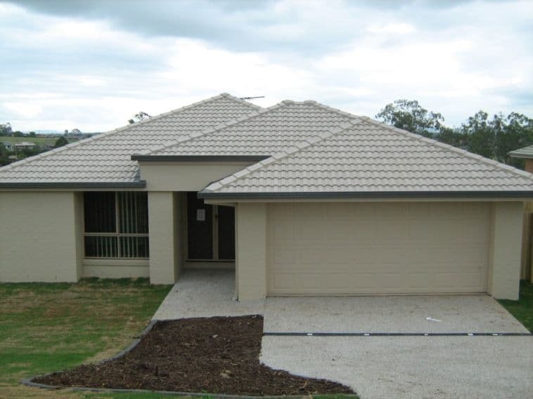 8 Benjamin Court, Yamanto QLD 4305, Yamanto - Image 1