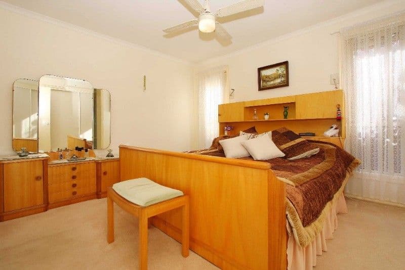 56 Cosmos Street, GLENROY VIC 3046, Glenroy - Thumbnail 4