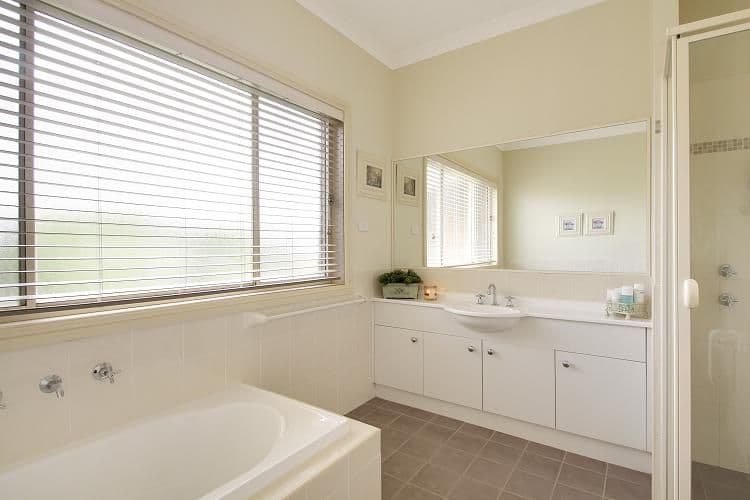 43 Bonnett Drive, GOULBURN NSW 2580, Goulburn - Thumbnail 3
