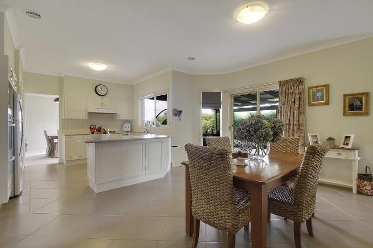 43 Bonnett Drive, GOULBURN NSW 2580, Goulburn - Thumbnail 4