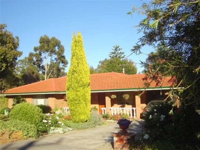 34 Cotherstone Road, KALAMUNDA WA 6076, Kalamunda - Image 1