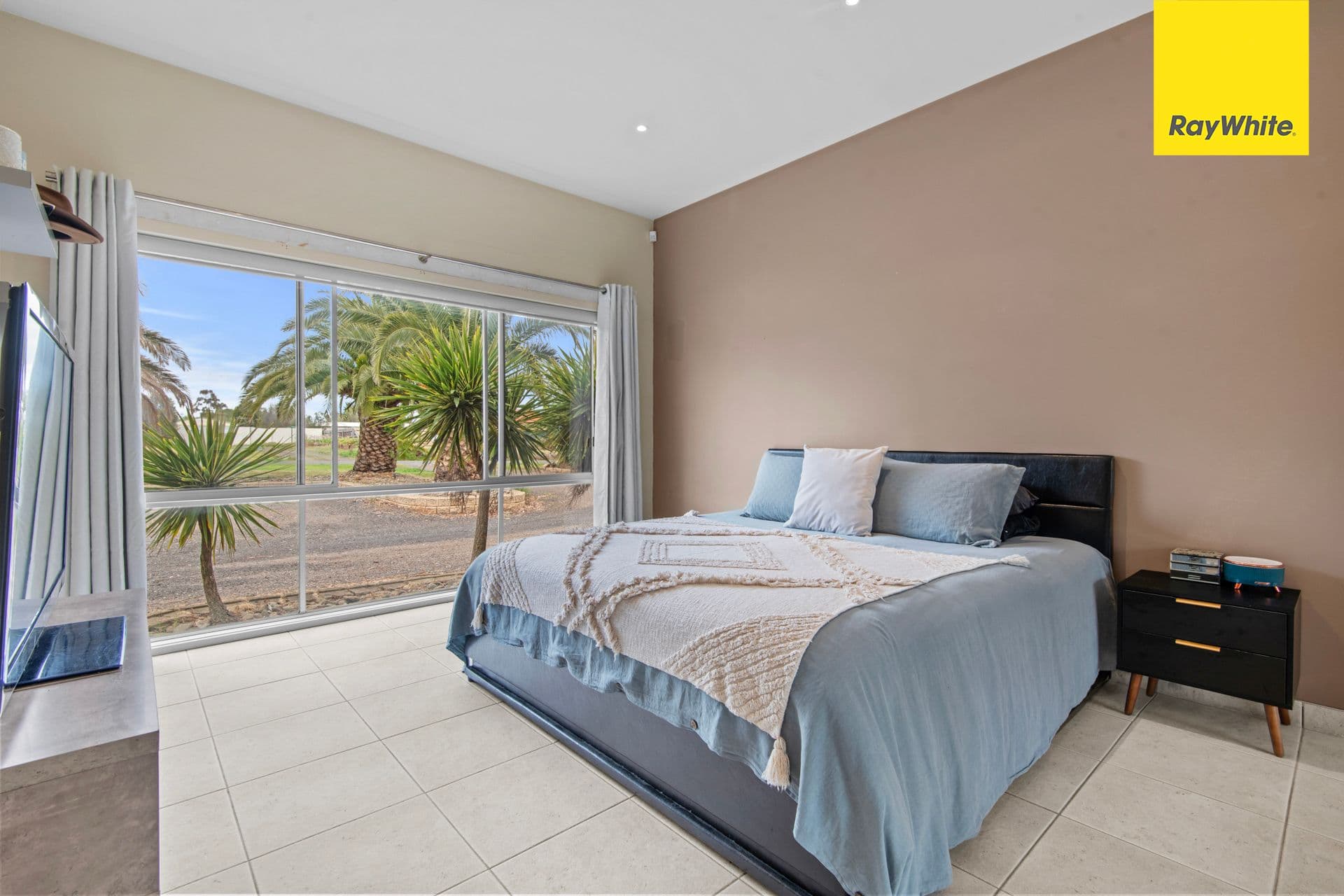 2 Aviator Place, Brookfield VIC 3338, Brookfield - Thumbnail 4