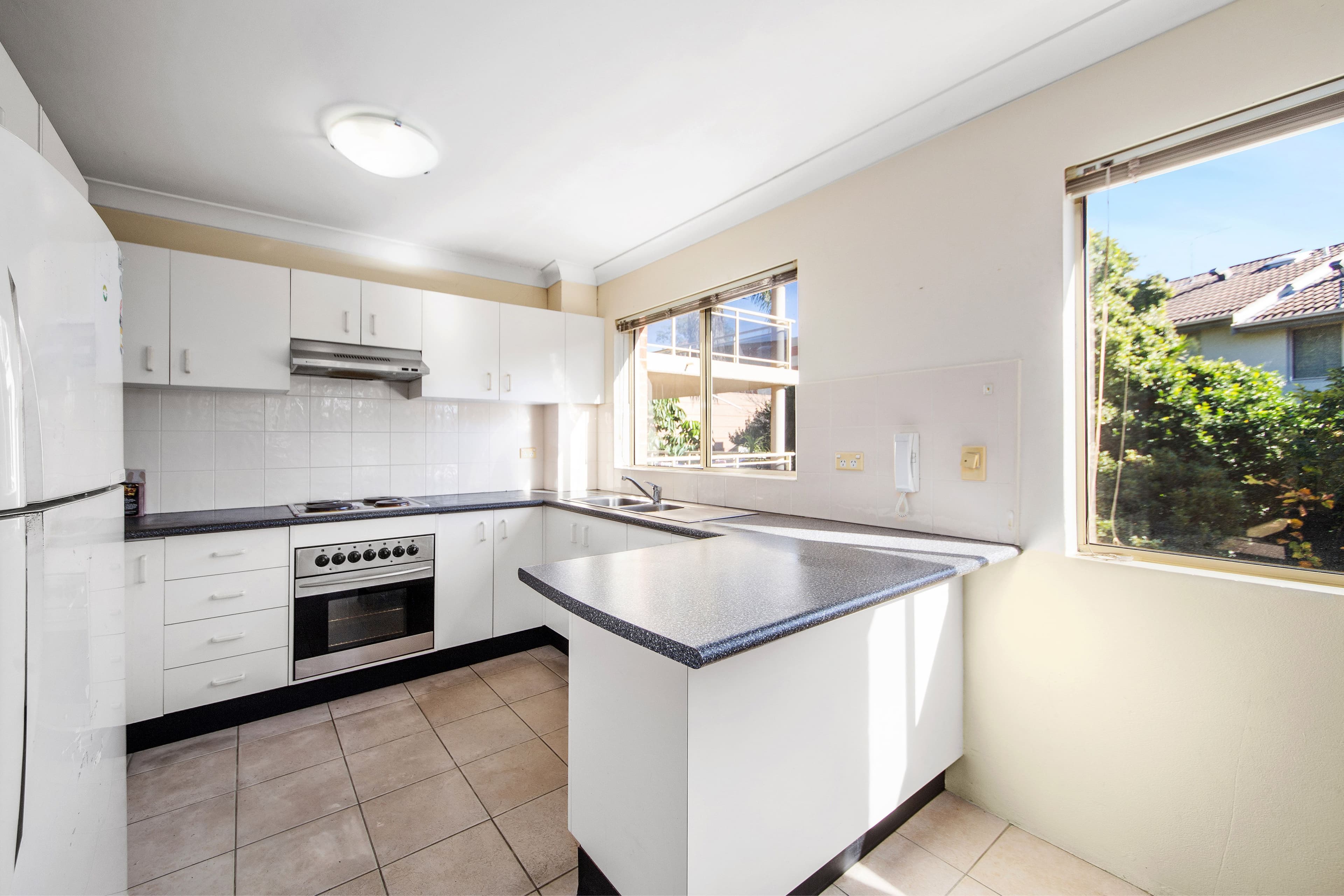 19-21 Kiora Road, Miranda NSW 2228, Miranda - Thumbnail 2