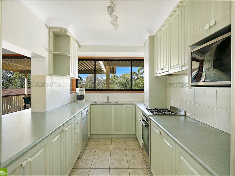 1 Coral Crescent, Unanderra - Thumbnail 3