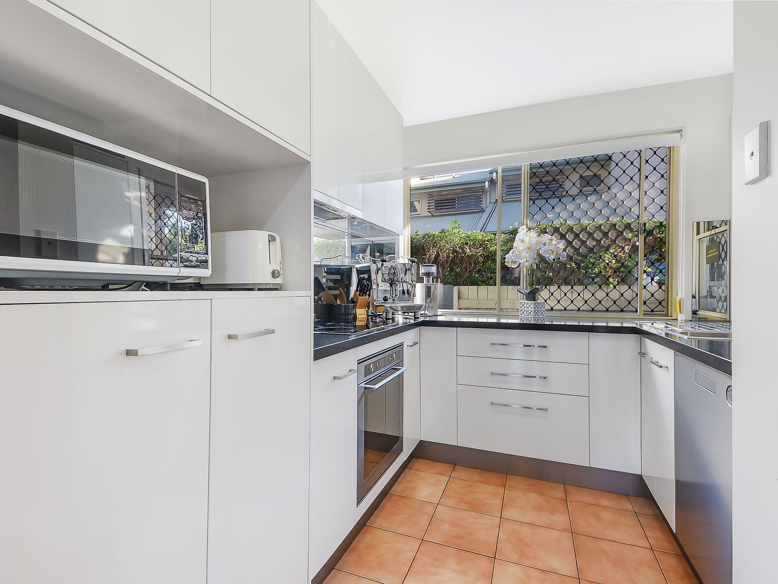 36 Gaythorne Road, Gaythorne QLD 4051, Gaythorne - Thumbnail 2