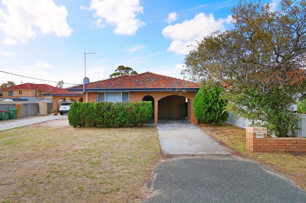 26A Duffield Avenue, Beaconsfield WA 6162, Beaconsfield - Image 1