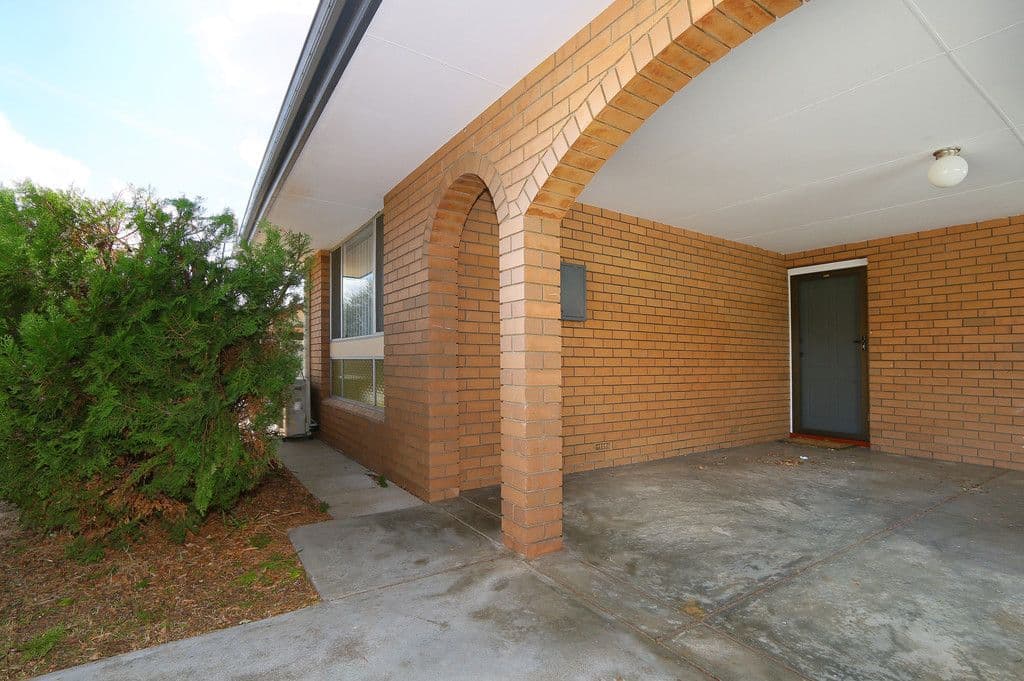 26A Duffield Avenue, Beaconsfield WA 6162, Beaconsfield - Thumbnail 2