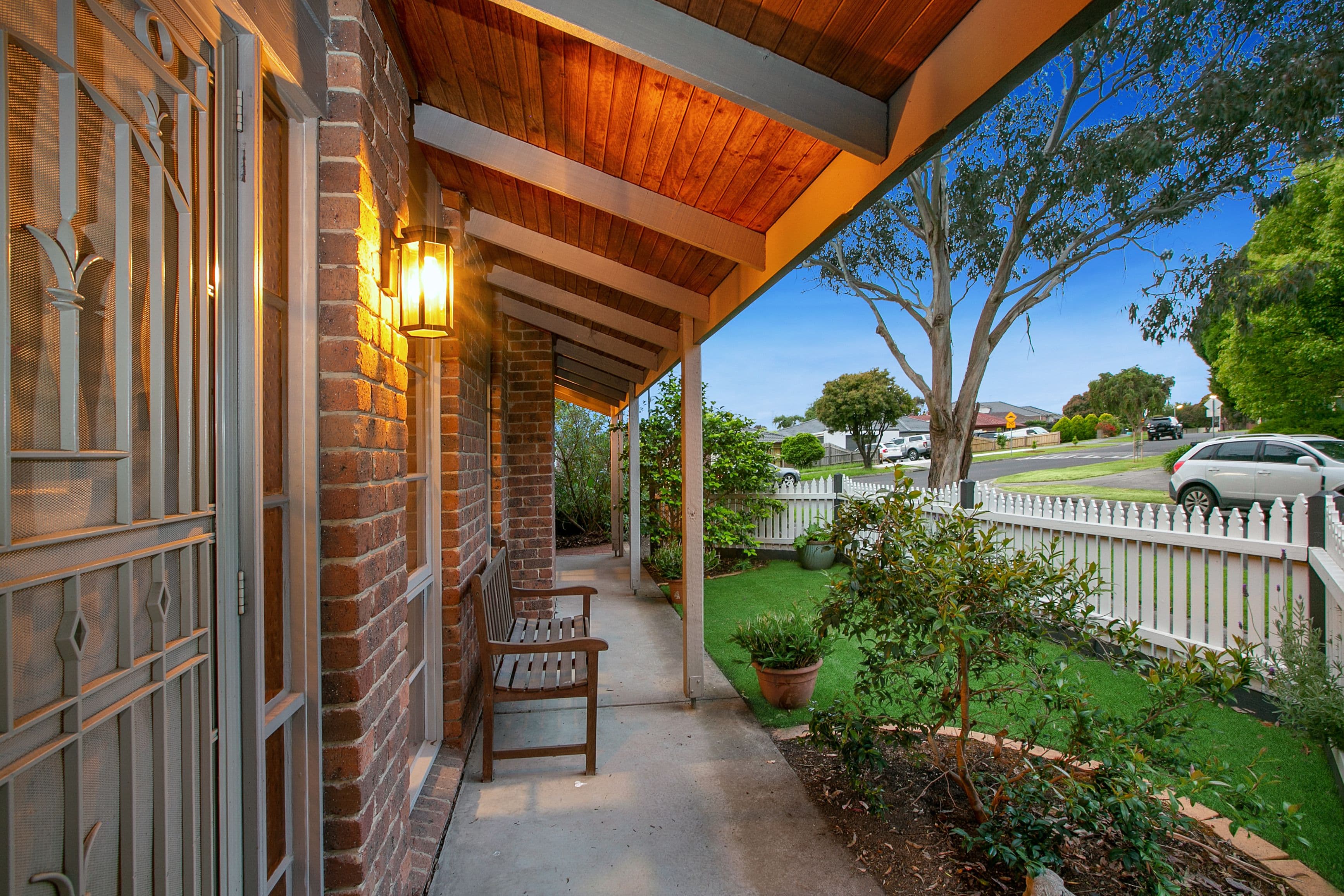 18 Marshall Drive, Mill Park VIC 3082, Mill Park - Thumbnail 2