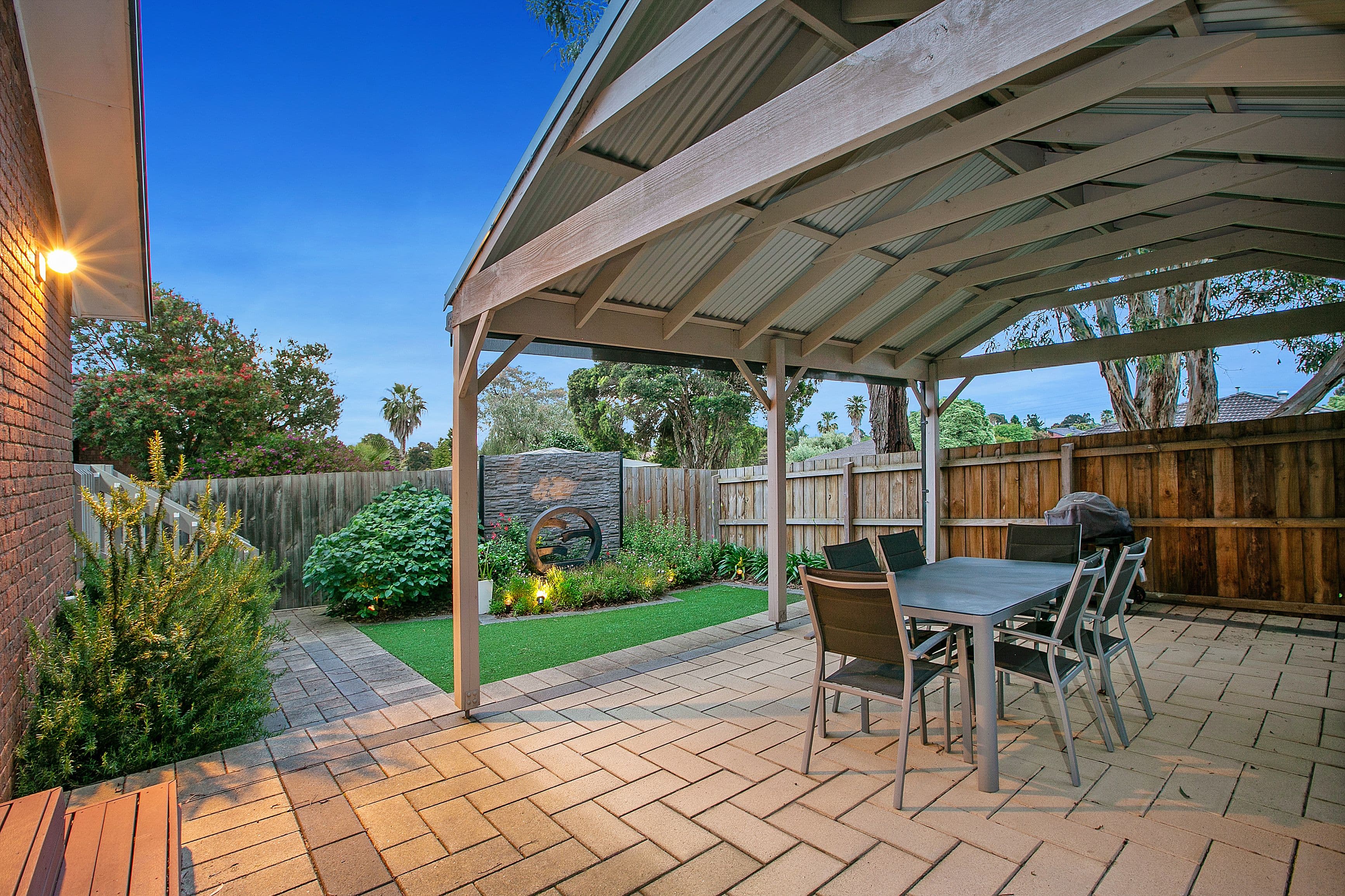 18 Marshall Drive, Mill Park VIC 3082, Mill Park - Thumbnail 3