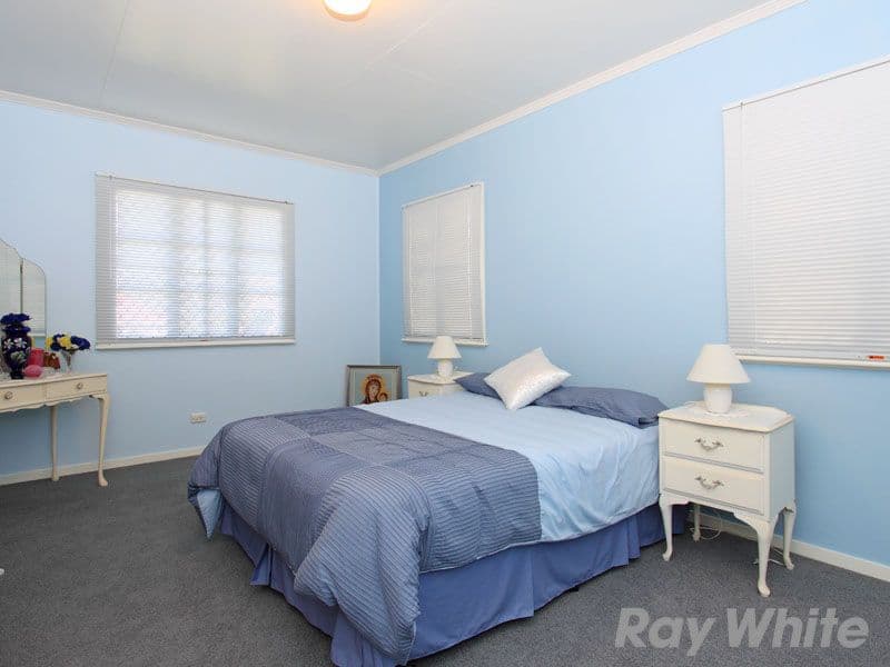 19 Allowrie Street, STAFFORD QLD 4053, Stafford - Thumbnail 6