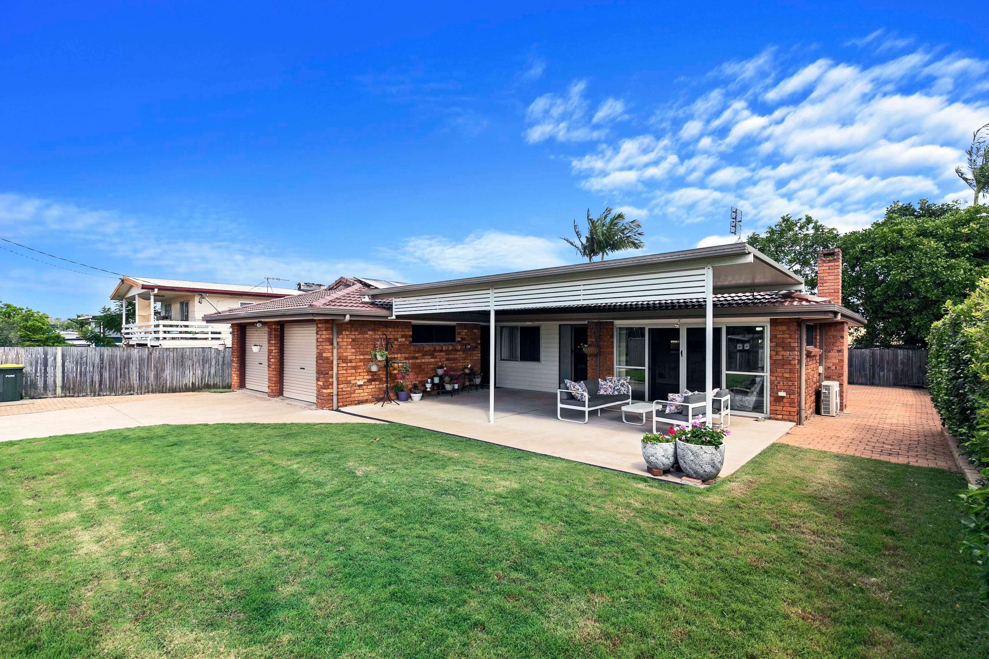 18 Hayworth Street, Point Vernon QLD 4655, Point Vernon - Image 1