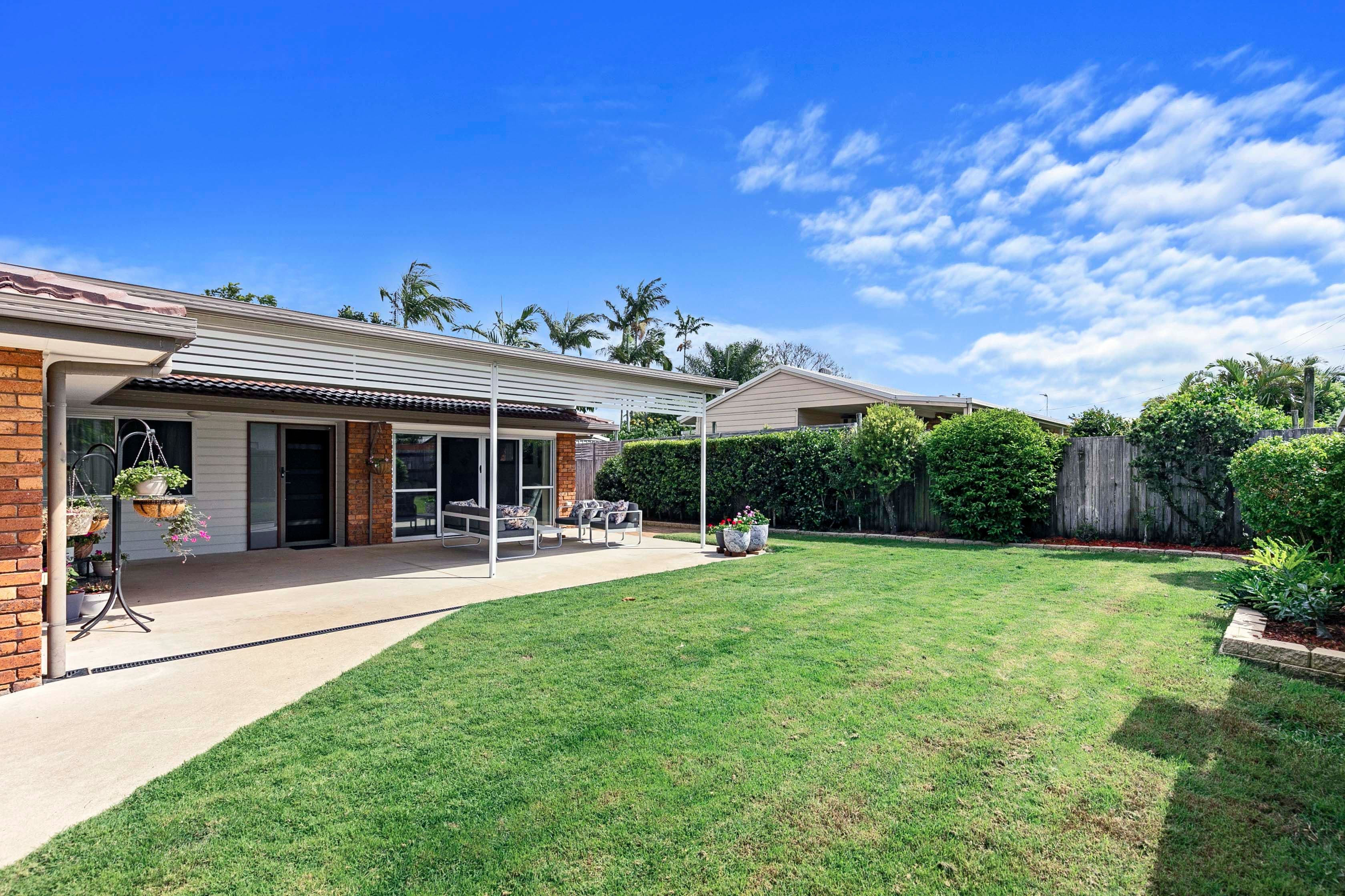 18 Hayworth Street, Point Vernon QLD 4655, Point Vernon - Thumbnail 3