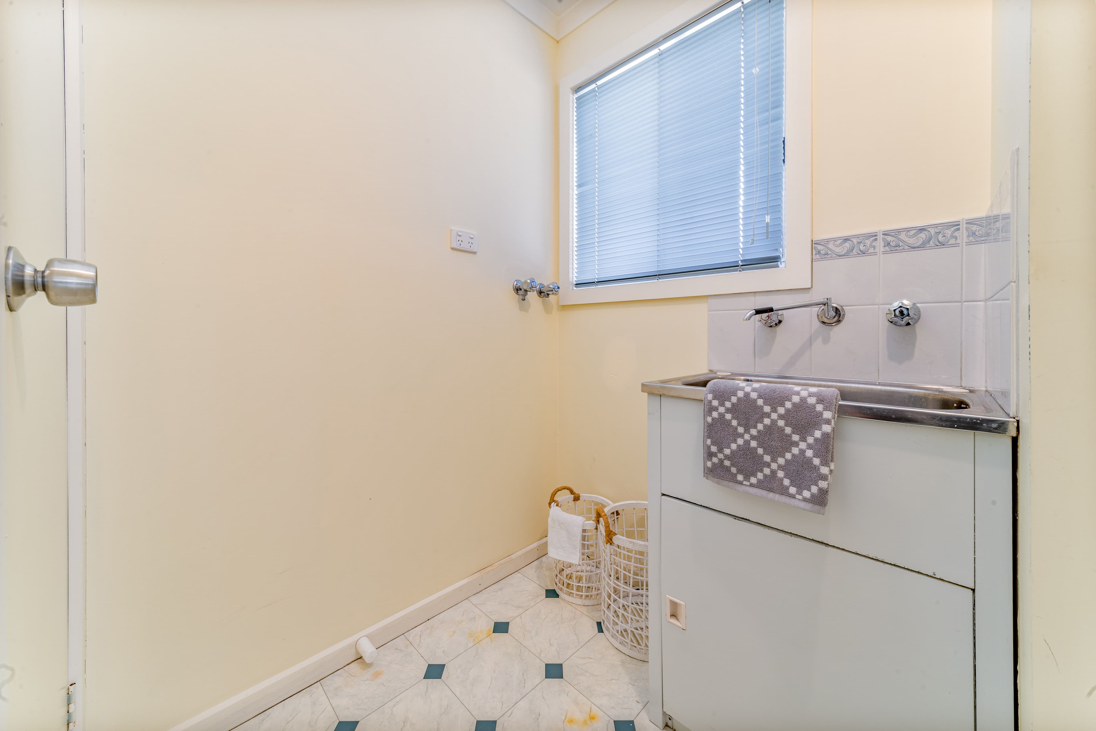 6 Race Street, Flora Hill VIC 3550, Flora Hill - Thumbnail 7
