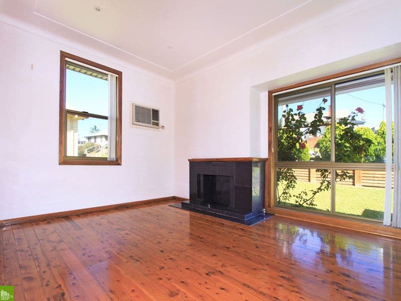 31 Tresnan Street, UNANDERRA NSW 2526, Unanderra - Thumbnail 3