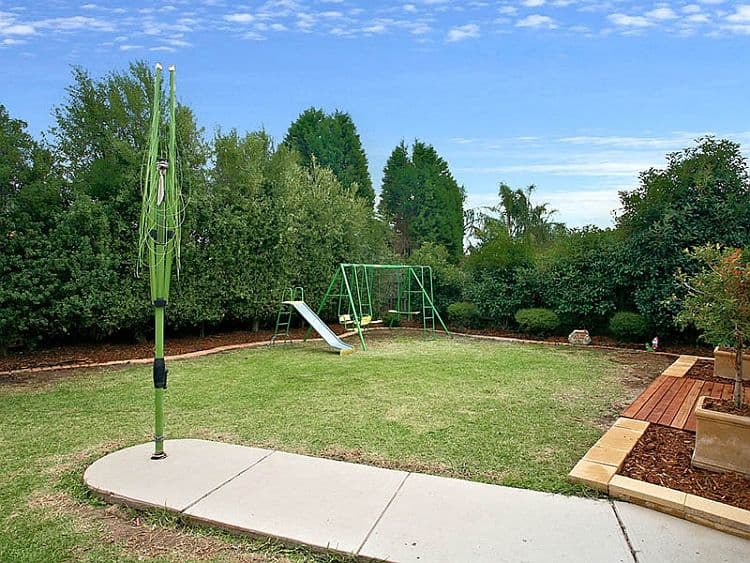 13 Carroll Crescent, MILL PARK VIC 3082, Mill Park - Thumbnail 8