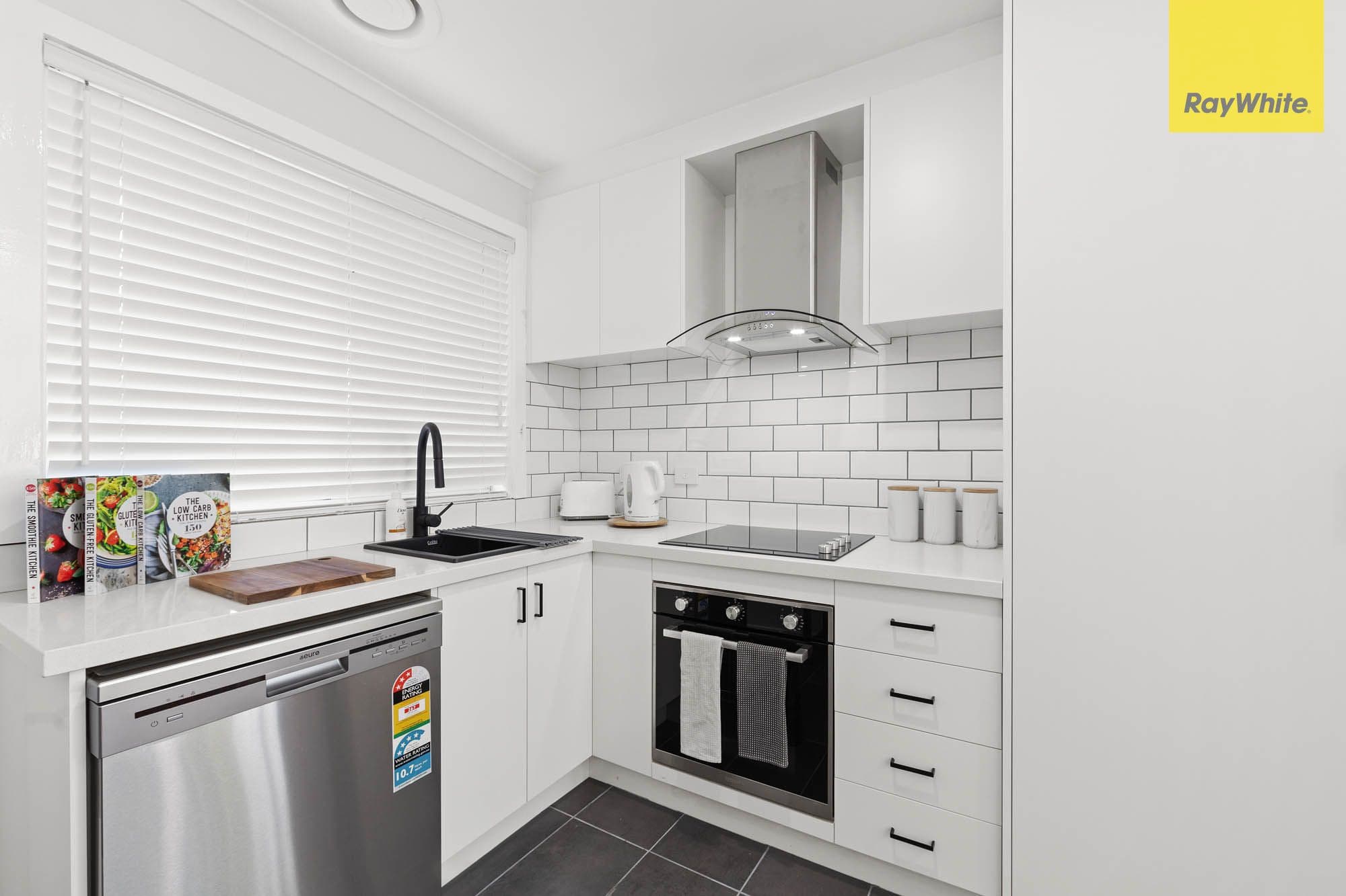 29 Yarmouth Avenue, St Albans VIC 3021, St Albans - Thumbnail 8