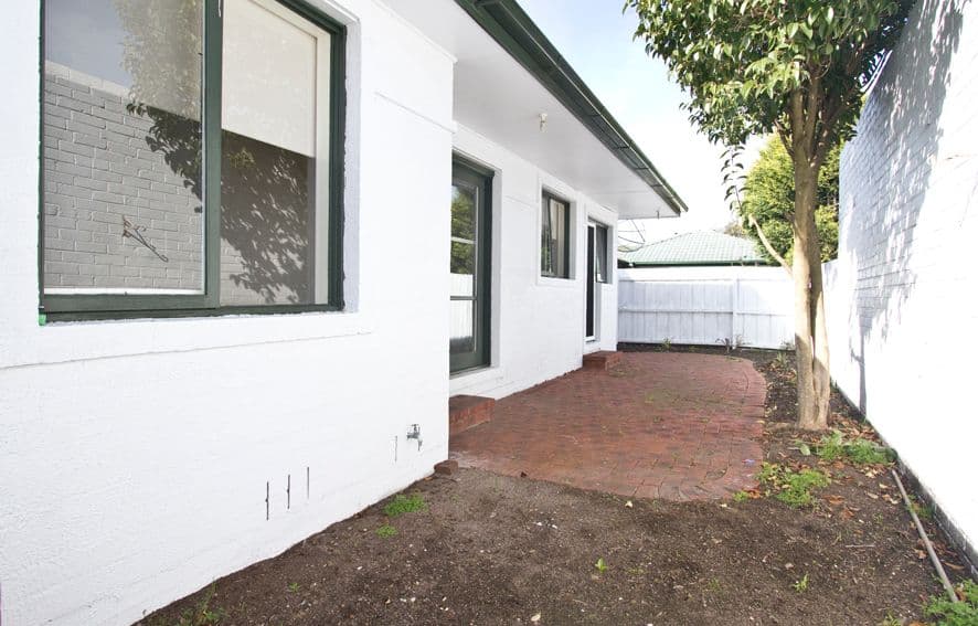 33 Oriel Road, IVANHOE VIC 3079, Ivanhoe - Thumbnail 7