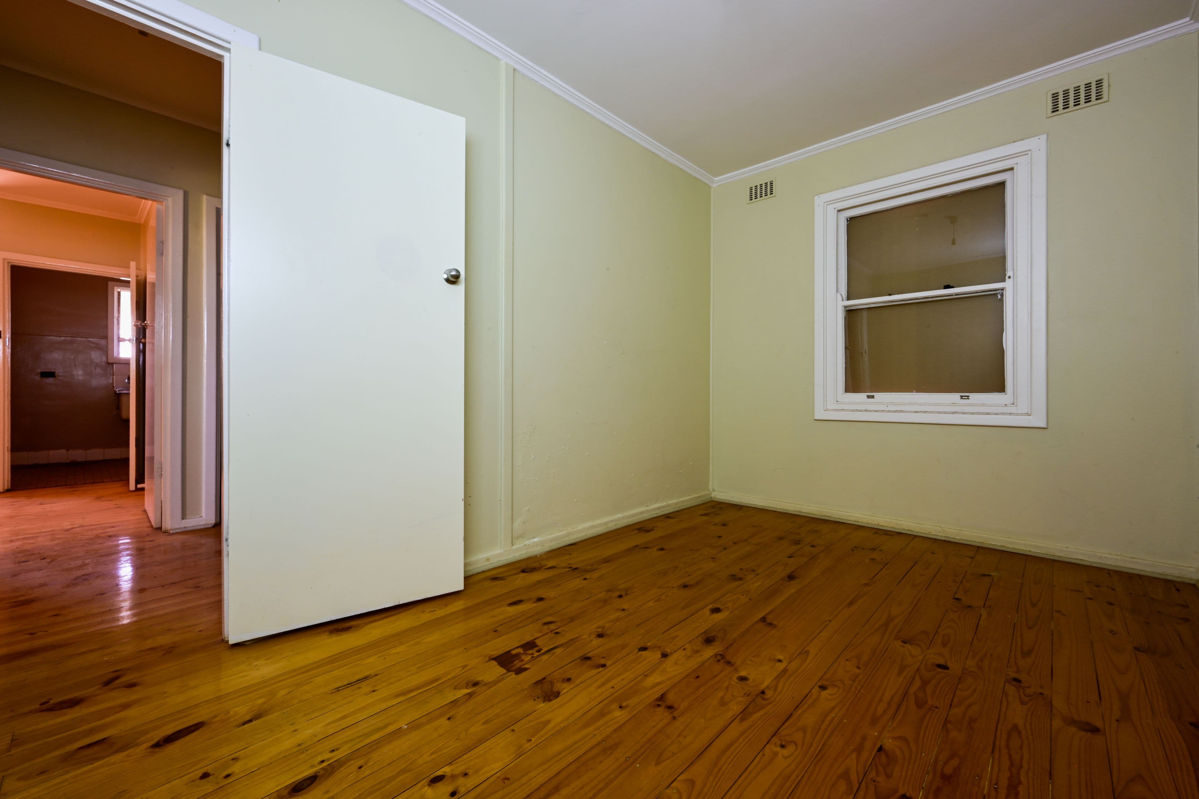 21 Perkins Street, Whyalla Stuart SA 5608, Whyalla Stuart - Thumbnail 5