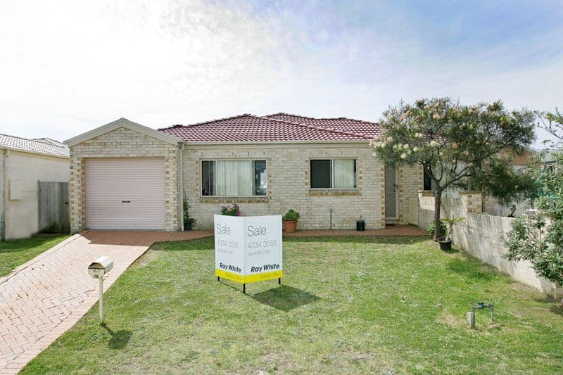 18 Aurora Place, BATEAU BAY NSW 2261, Bateau Bay - Image 1