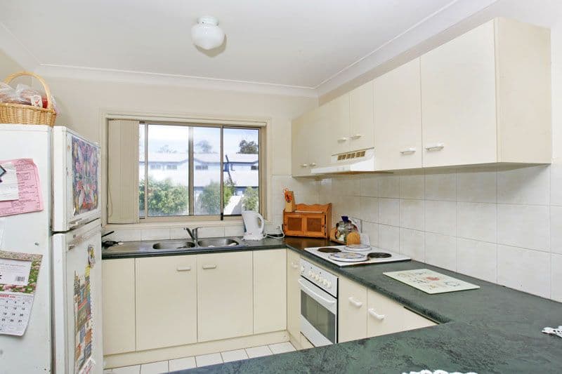 18 Aurora Place, BATEAU BAY NSW 2261, Bateau Bay - Thumbnail 2