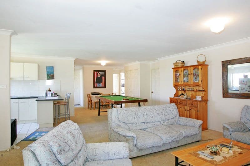 18 Aurora Place, BATEAU BAY NSW 2261, Bateau Bay - Thumbnail 3