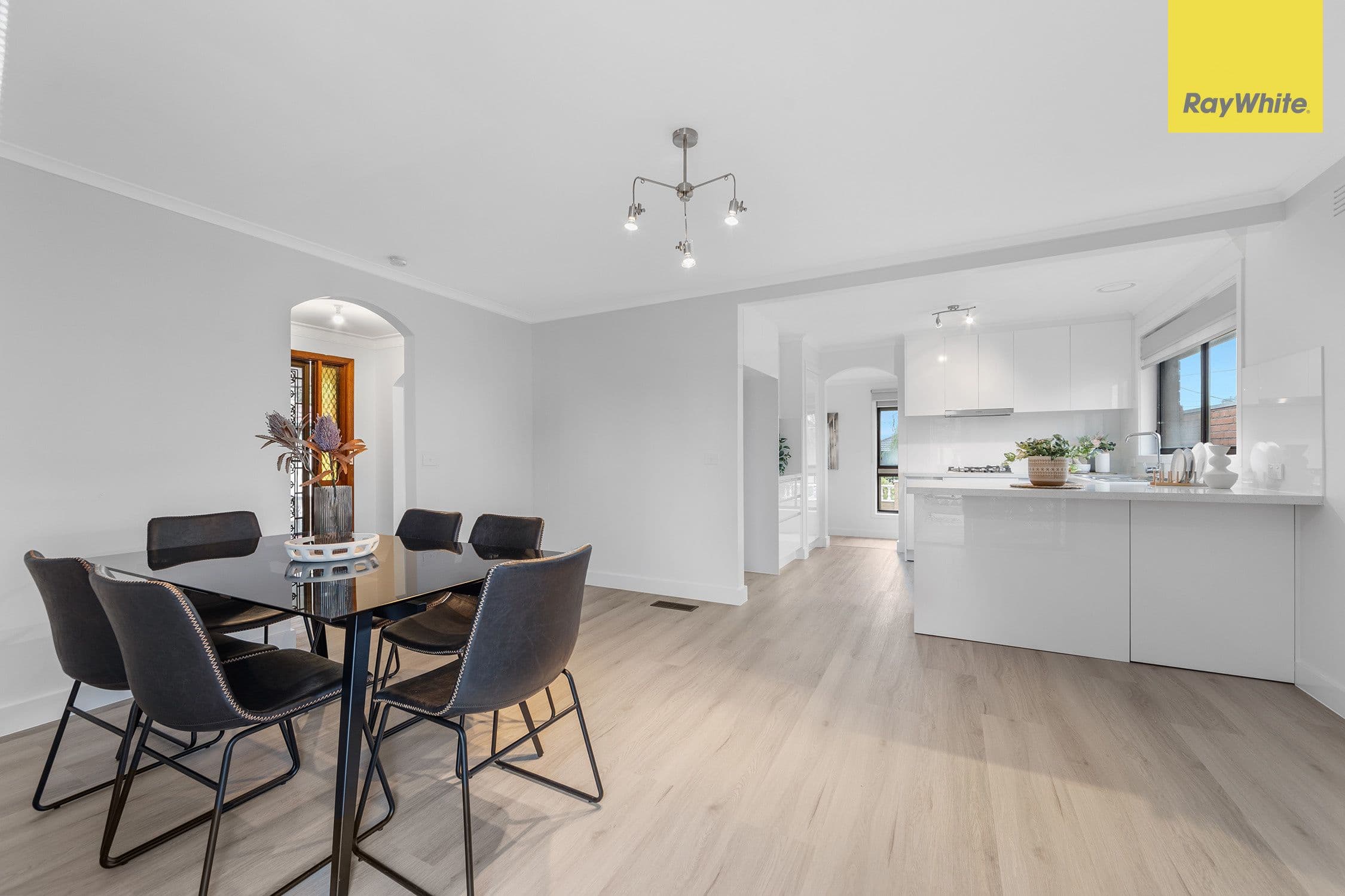 2 Penghana Place, Kings Park VIC 3021, Kings Park - Thumbnail 8