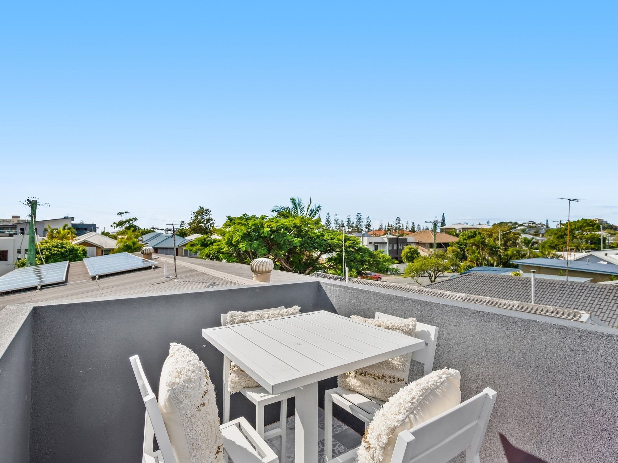 154 Sunshine Parade, Miami QLD 4220, Miami - Thumbnail 3