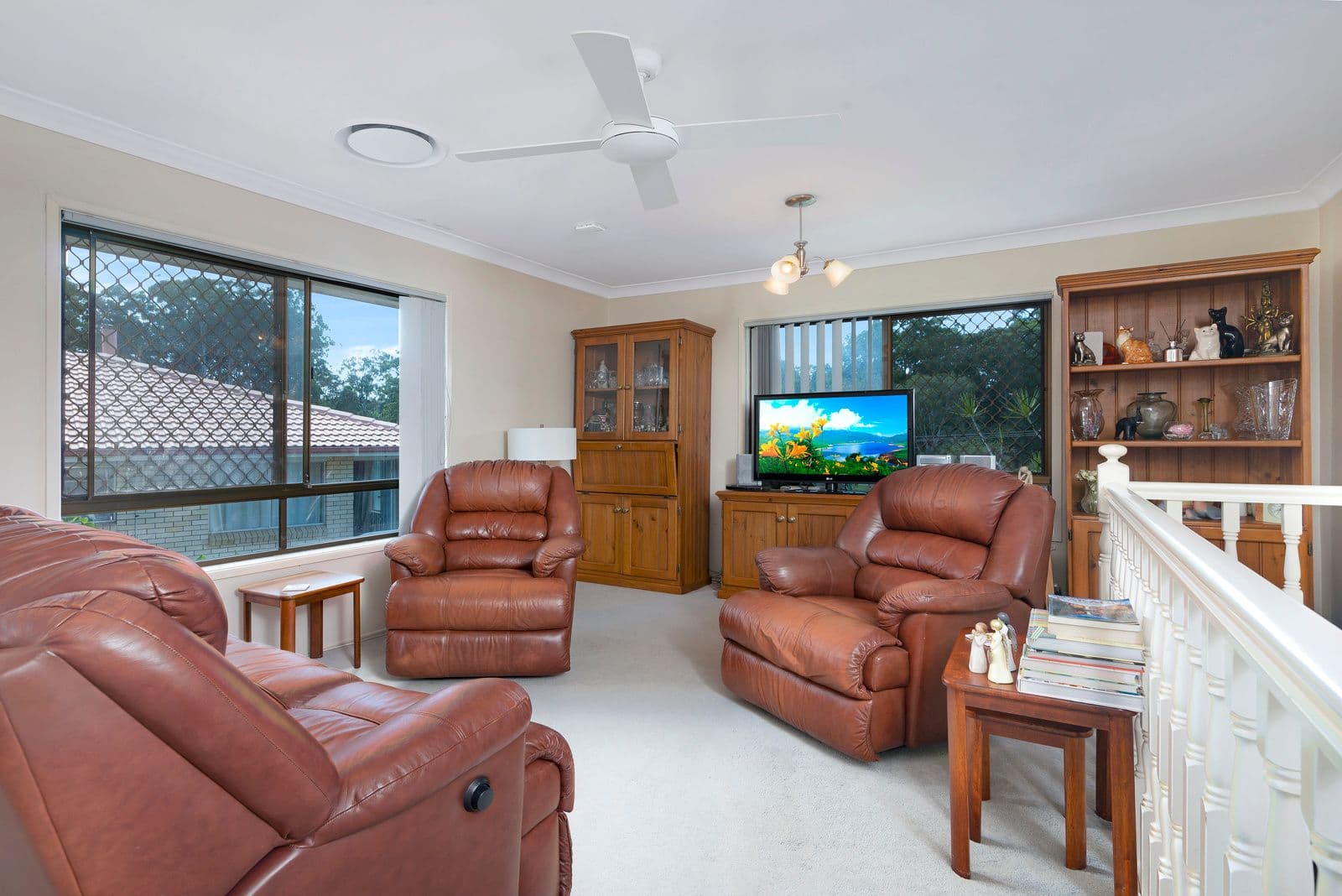 14 Blaxland Avenue, Molendinar QLD 4214, Molendinar - Thumbnail 4