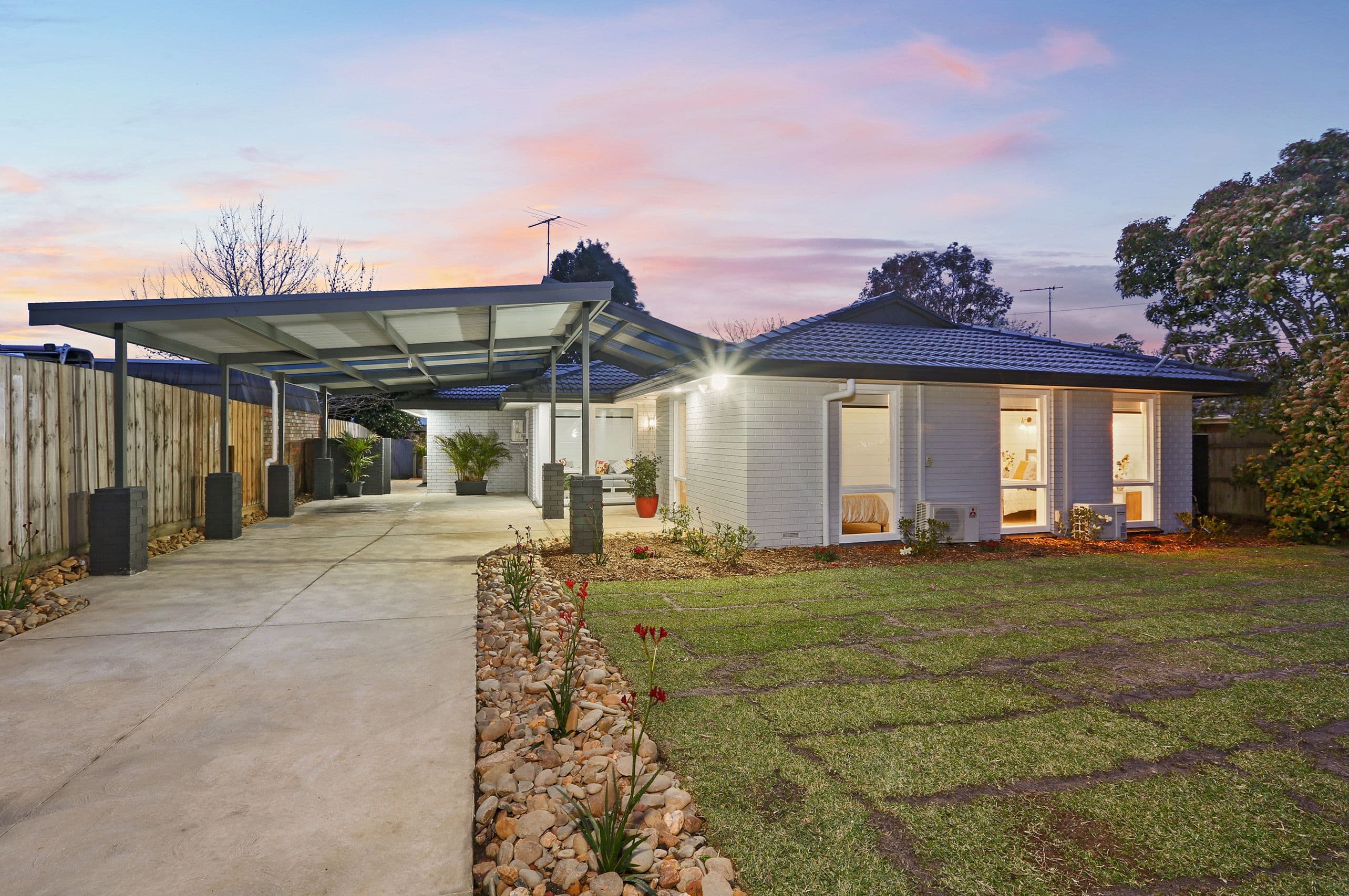 7 Bundoora Crescent, Highton VIC 3216, Highton - Thumbnail 2