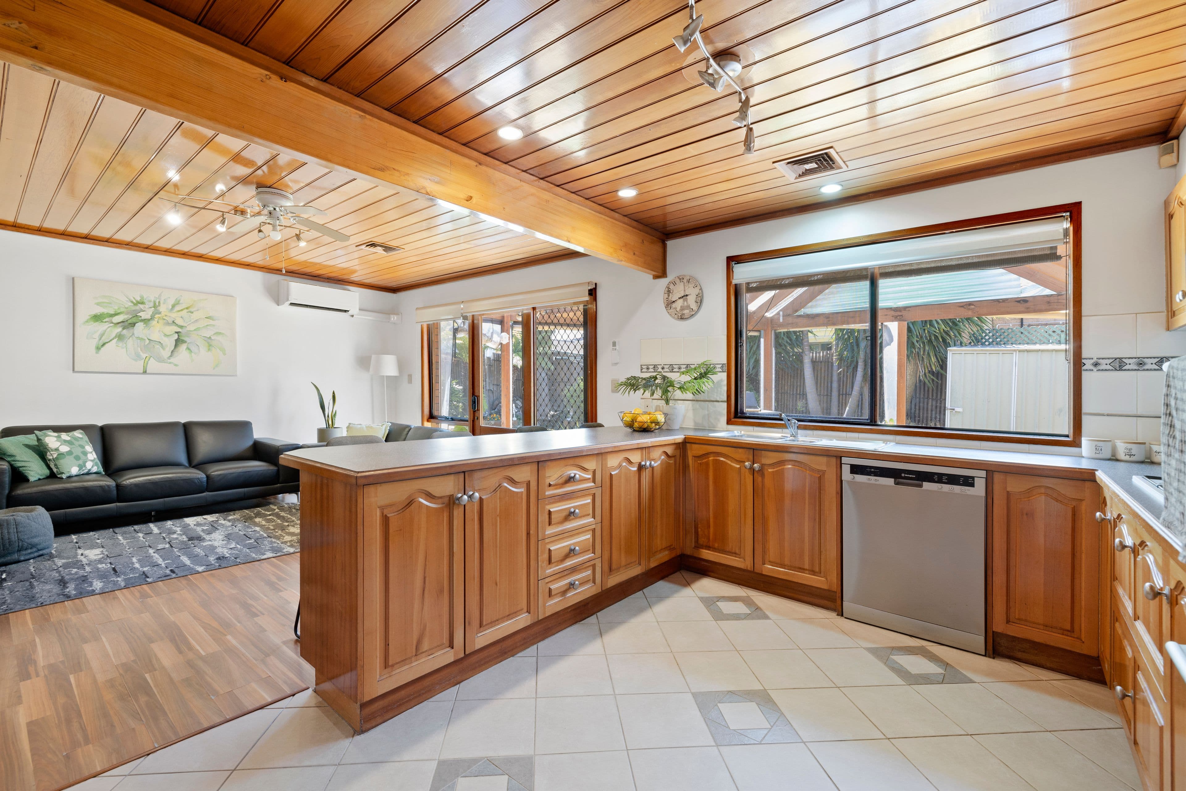 7 Glengala Court, Mentone VIC 3194, Mentone - Thumbnail 2