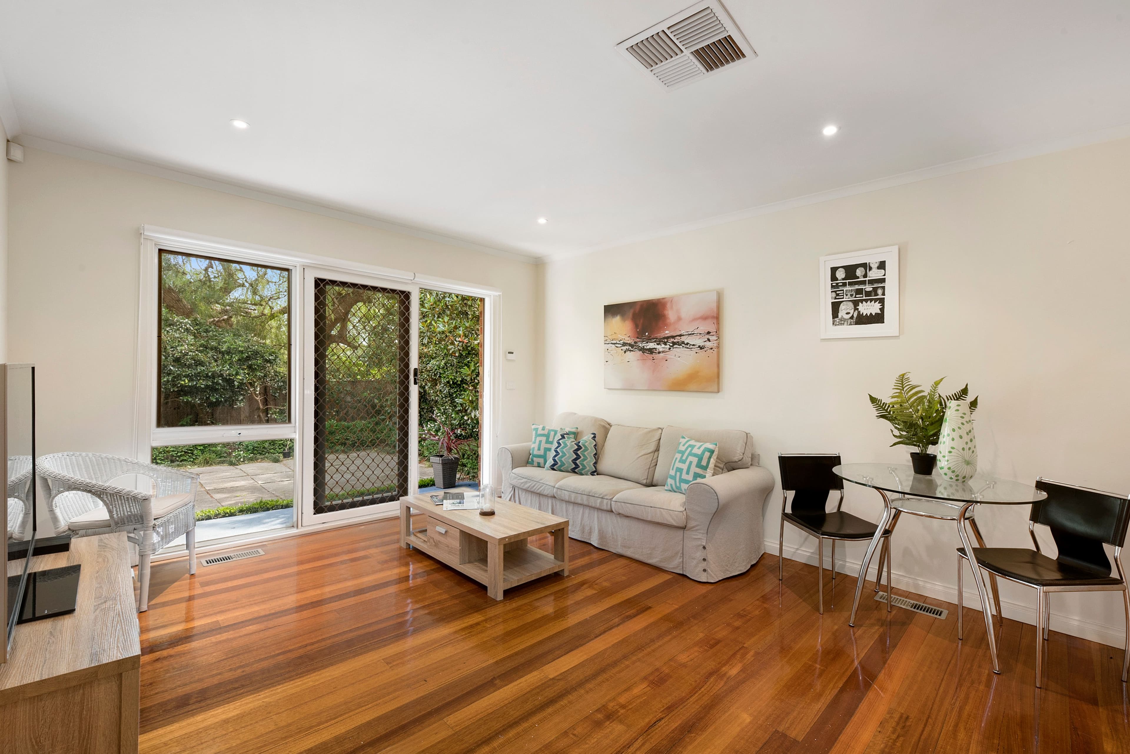 7 Harrow Street, Blackburn South VIC 3130, Blackburn South - Thumbnail 2
