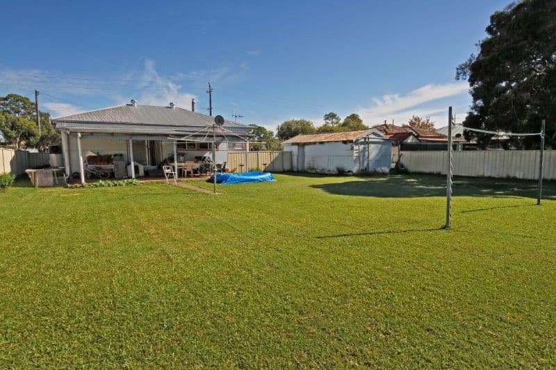14 Deb Street, TAREE NSW 2430, Taree - Thumbnail 3
