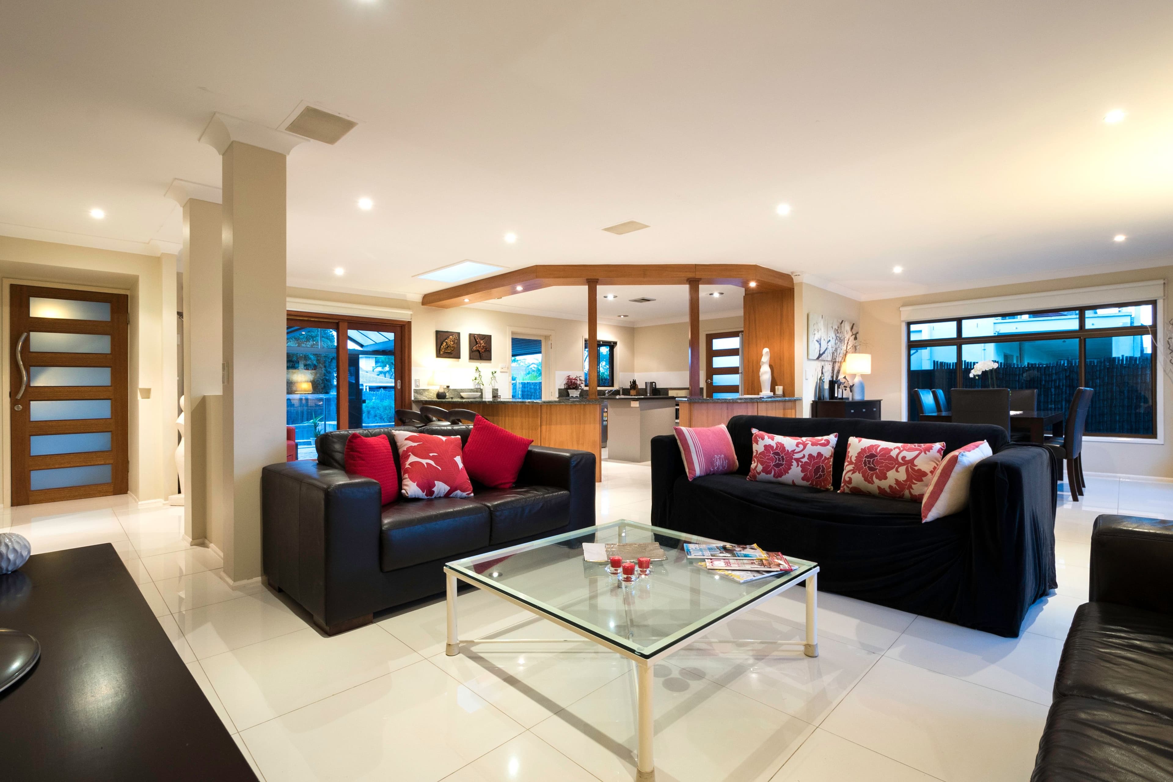 18 Maureen Court, Broadbeach Waters QLD 4218, Broadbeach Waters - Thumbnail 6