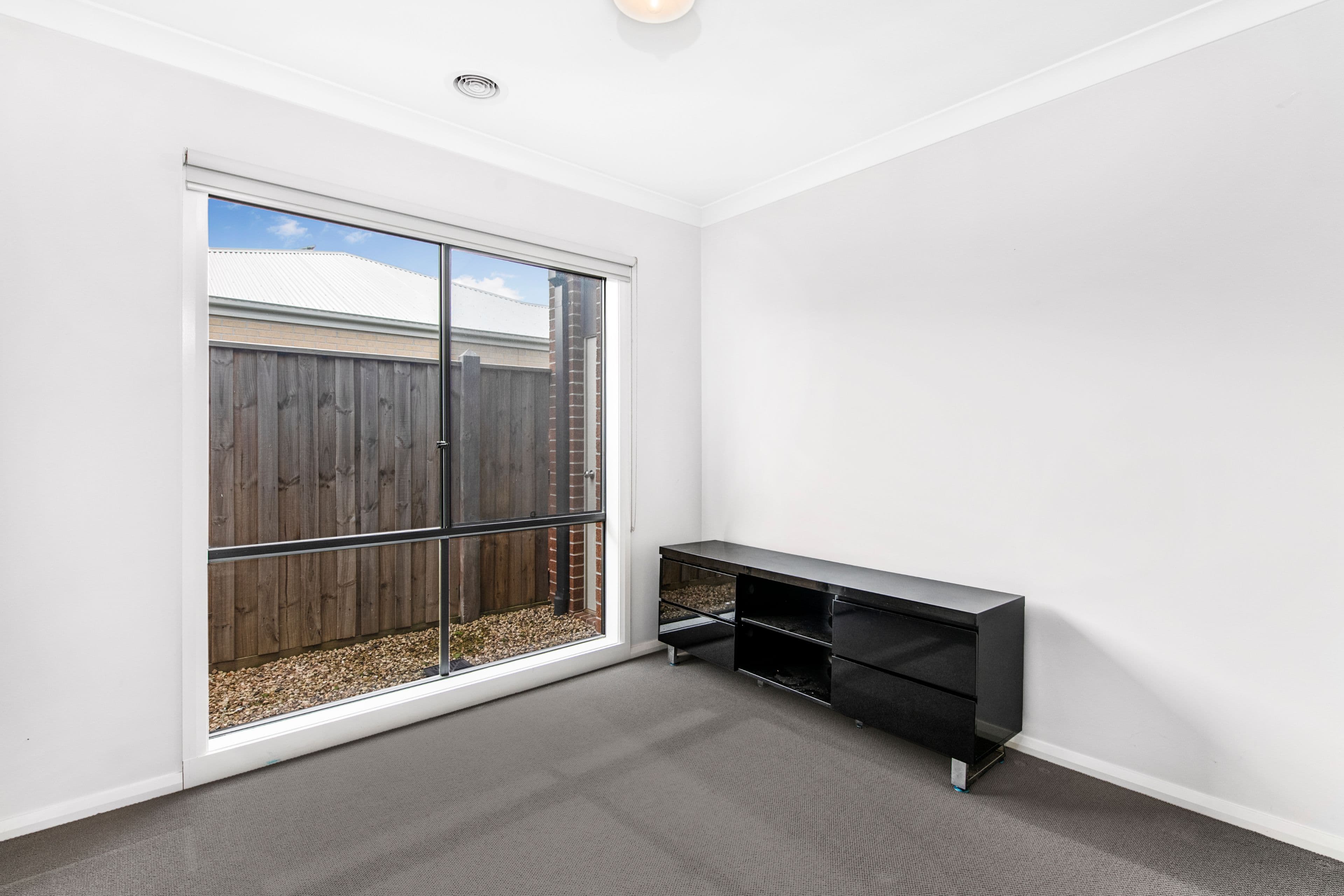4 Melville Road, Officer VIC 3809, Officer - Thumbnail 6