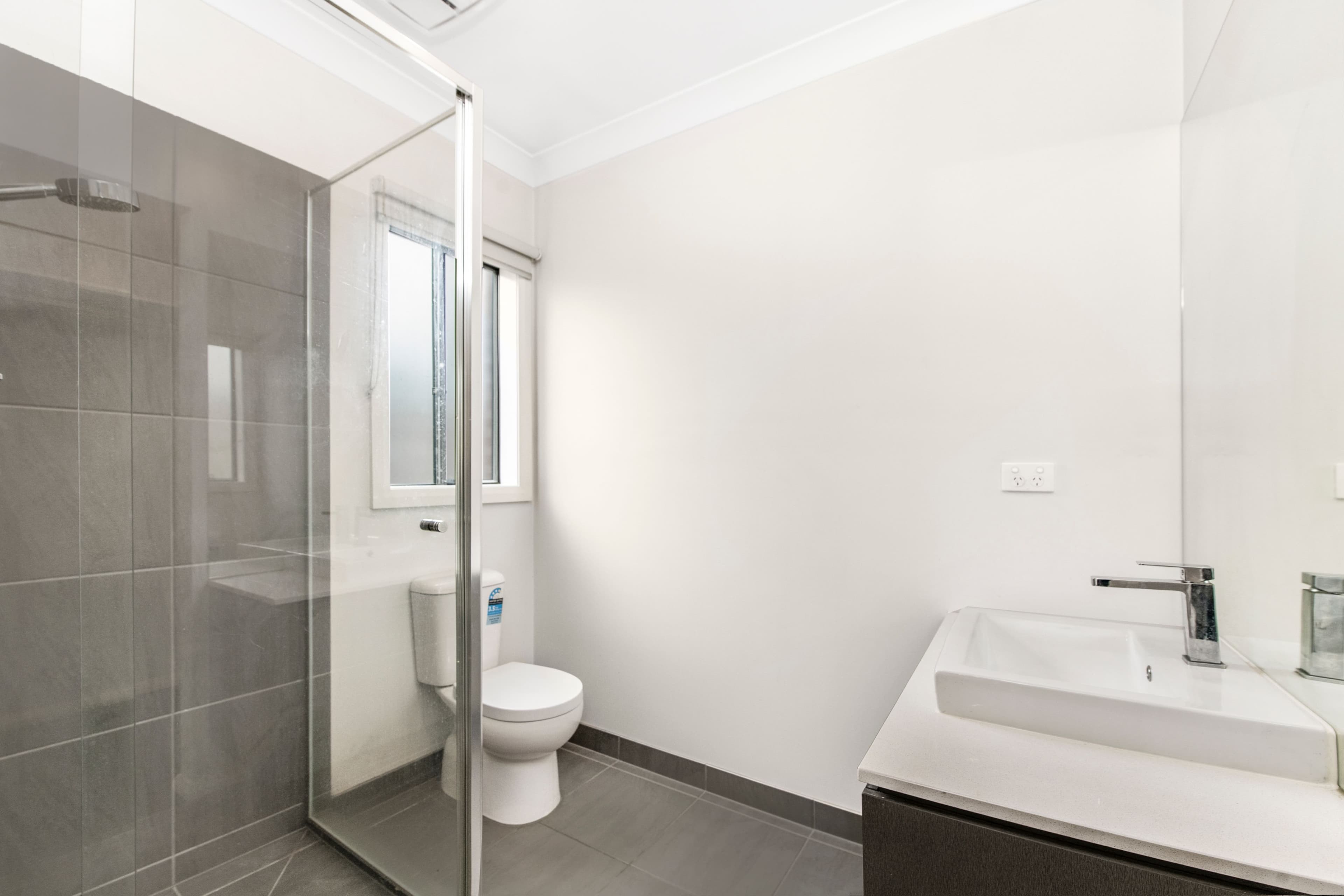 4 Melville Road, Officer VIC 3809, Officer - Thumbnail 8