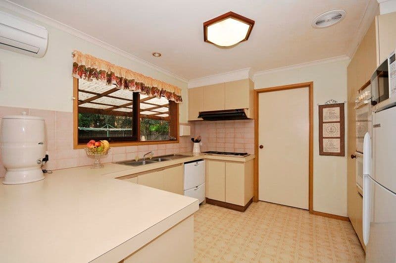 47 ROSEMARY Avenue, CROYDON HILLS VIC 3136, Croydon Hills - Thumbnail 5