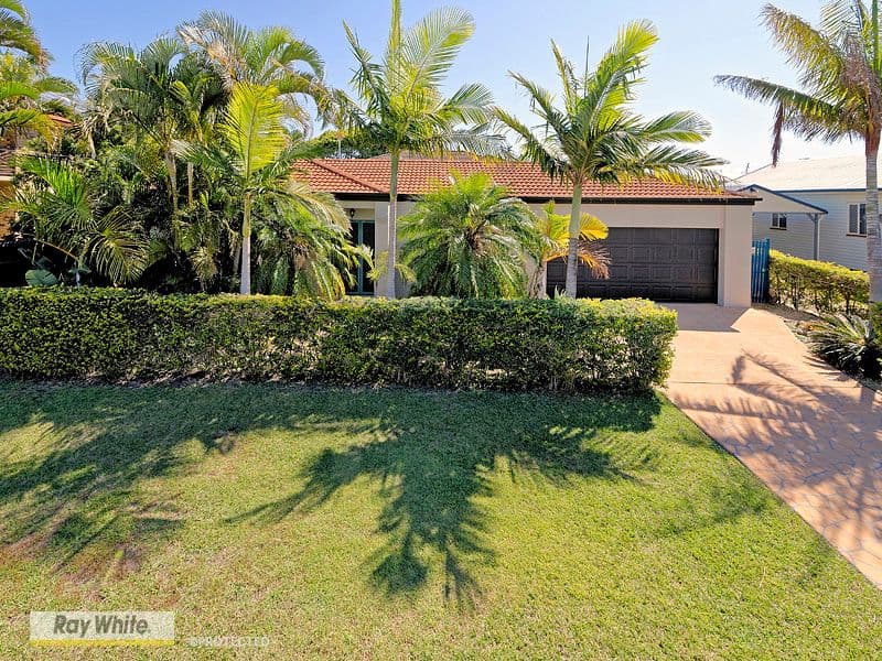 2 Frawley Street, Scarborough QLD 4020, Scarborough - Image 1
