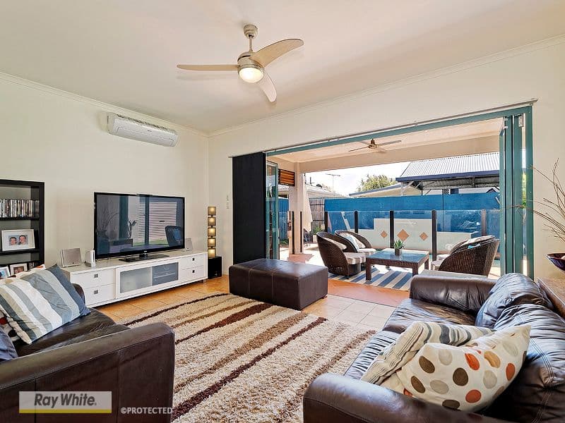 2 Frawley Street, Scarborough QLD 4020, Scarborough - Thumbnail 3
