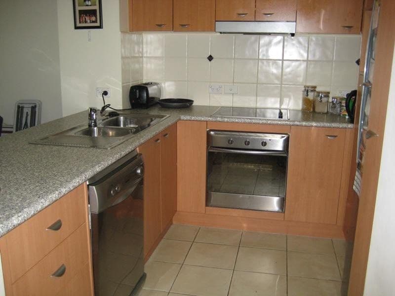 392 'Sandcastles on the Broadwater', Marine Parade, LABRADOR QLD 4215, Labrador - Thumbnail 2