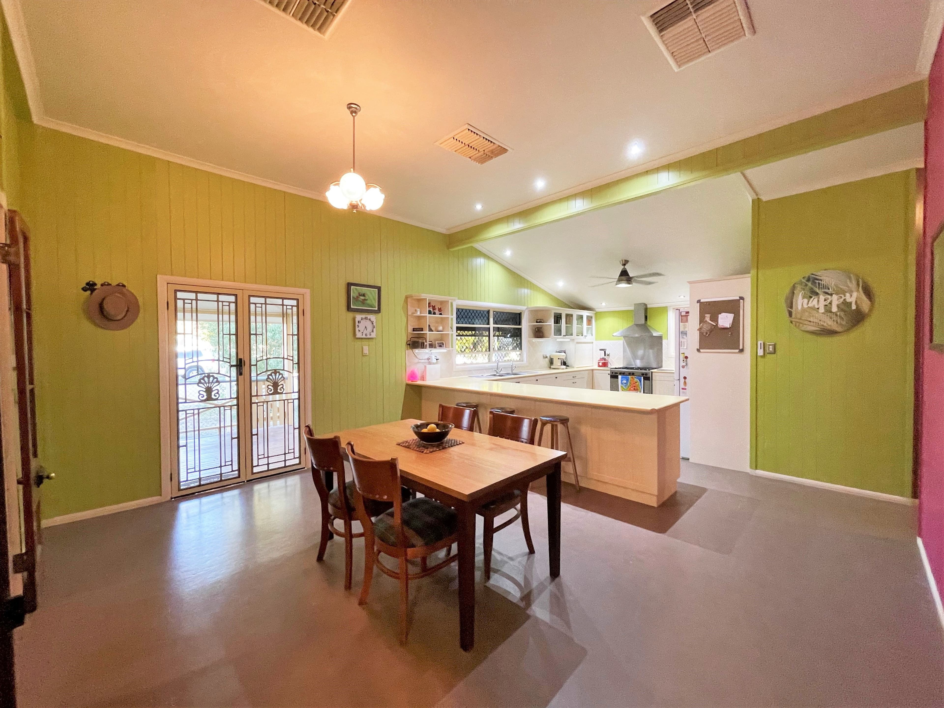 17 Brolga Street, Longreach QLD 4730, Longreach - Thumbnail 6