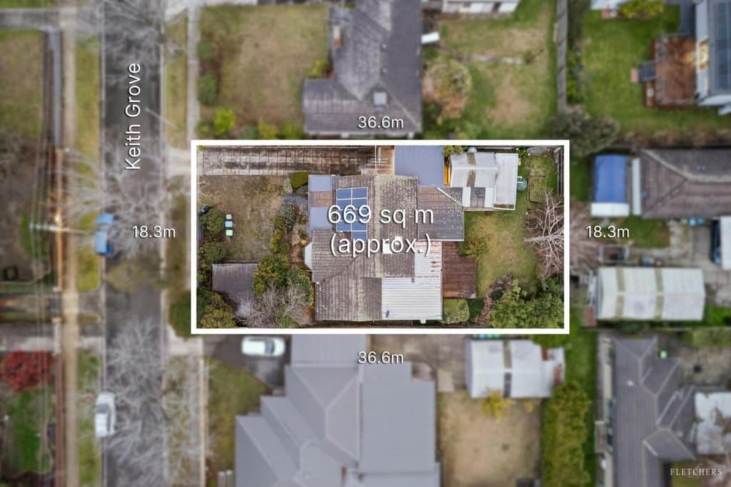15 Keith Grove, Ringwood - Thumbnail 2