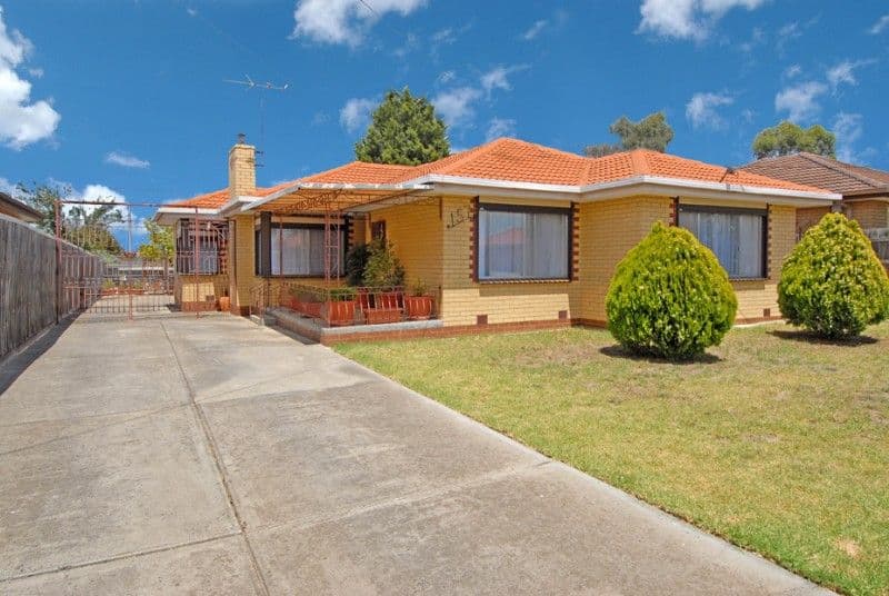 157 Fox Street, ST ALBANS VIC 3021, St Albans - Image 1