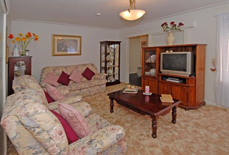157 Fox Street, ST ALBANS VIC 3021, St Albans - Thumbnail 2