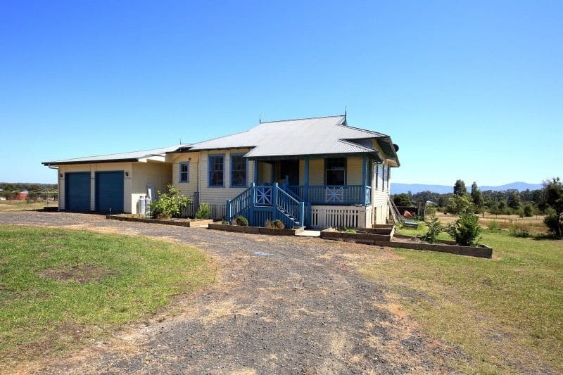 26 Stringybark Road, Nowra Hill - Image 1