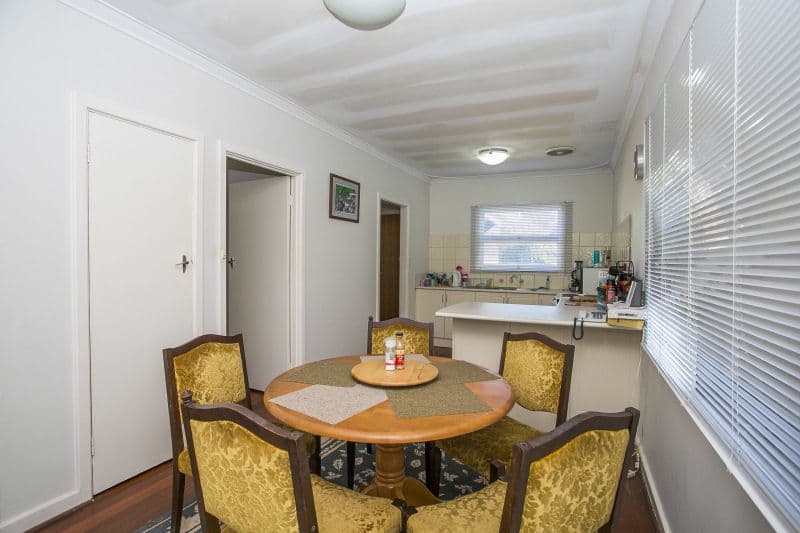 24 Warren Road, Maida Vale WA 6057, Maida Vale - Thumbnail 7