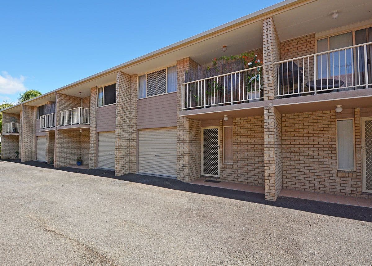33 King Street, Urangan QLD 4655, Urangan - Image 1