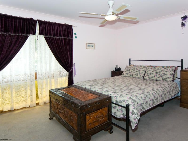 3 Kerry Street, CHRISTIES BEACH SA 5165, Christies Beach - Thumbnail 3