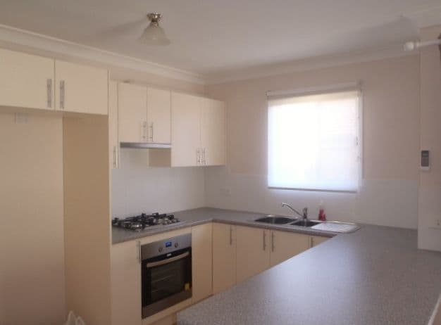 60 Fitzroy Street, Mayfield - Thumbnail 2
