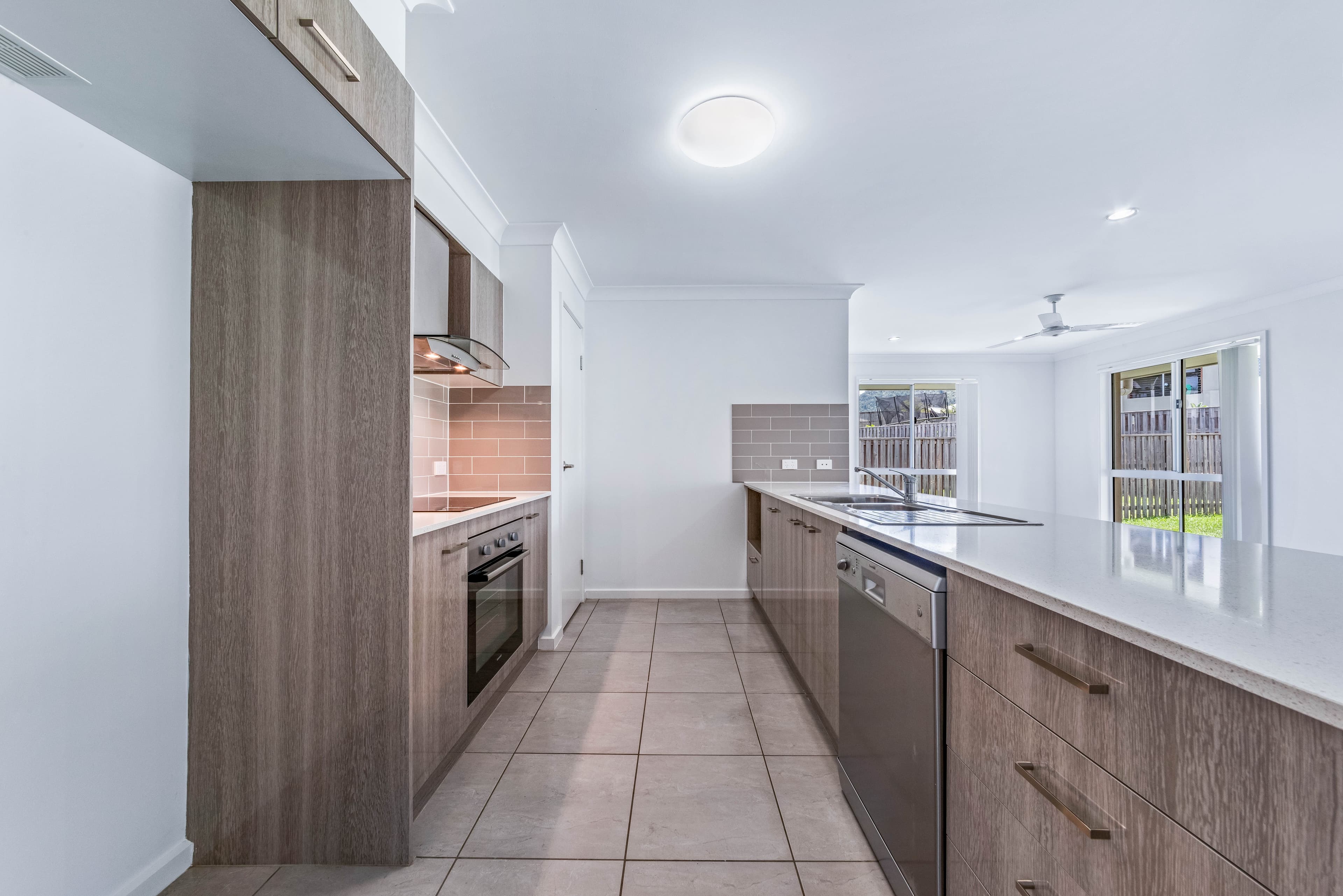 11 Spritsail Crescent, Cannonvale QLD 4802, Cannonvale - Thumbnail 5