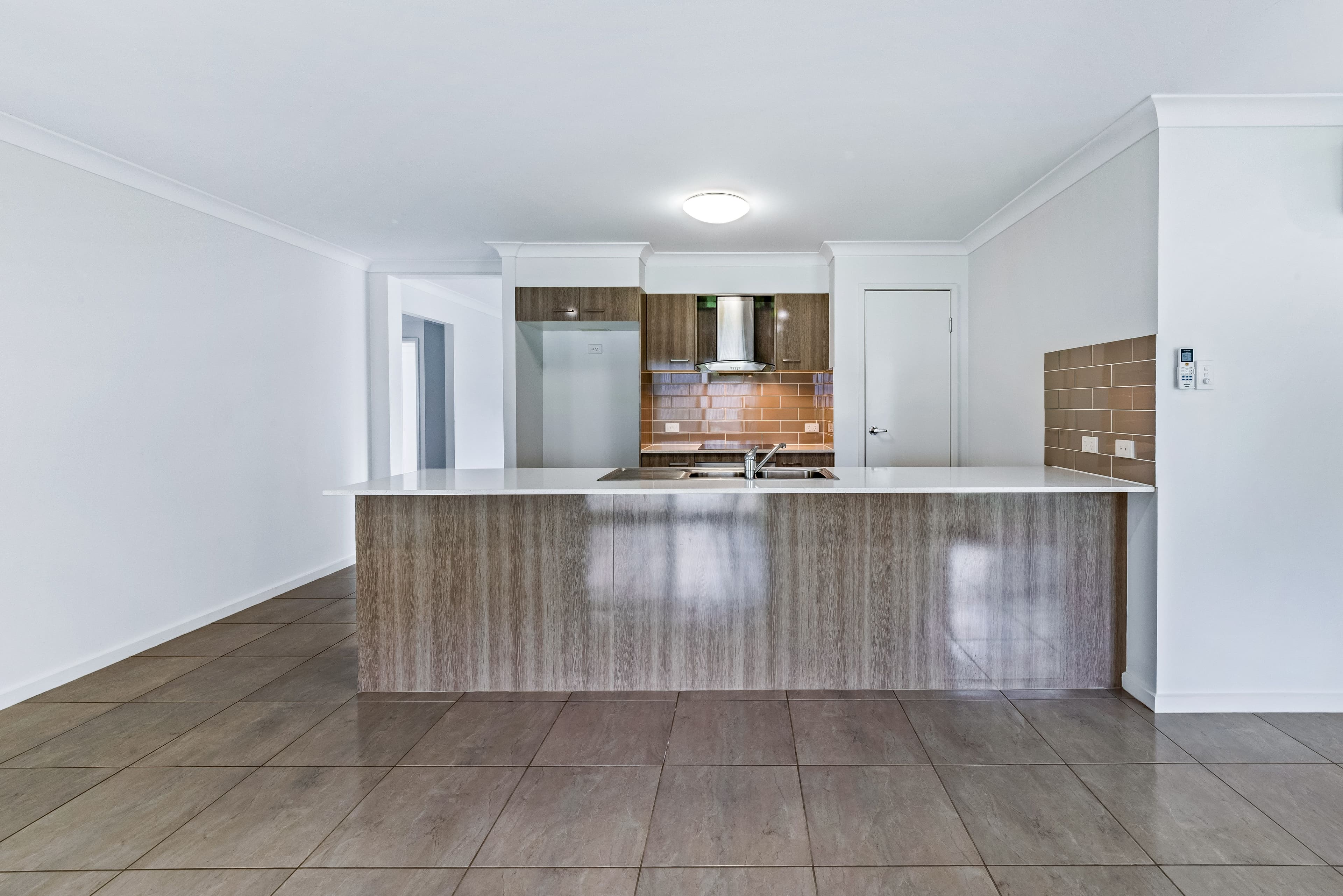 11 Spritsail Crescent, Cannonvale QLD 4802, Cannonvale - Thumbnail 6